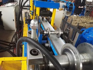 0.3-0.7mm हाई स्पीड मेटल स्टड रोल पूर्व हाइड्रोलिक