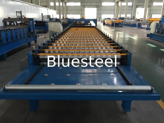 उत्पादों के लिए 380V/50HZ/3Phase Roof Panel Roll Forming Machine